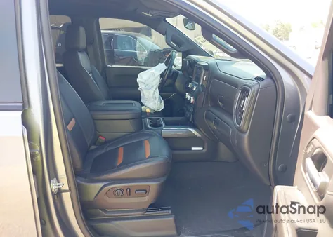 2021 GMC Sierra 4Wd Short Box At4 z USA, uszkodzony, nr VIN 3GTU9EET3MG431831